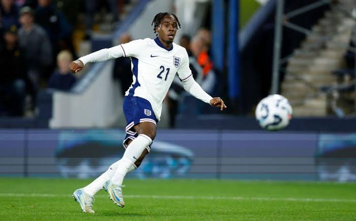 images - 2025-12-11T201442.932