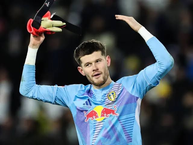 images - 2025-12-17T121430.627